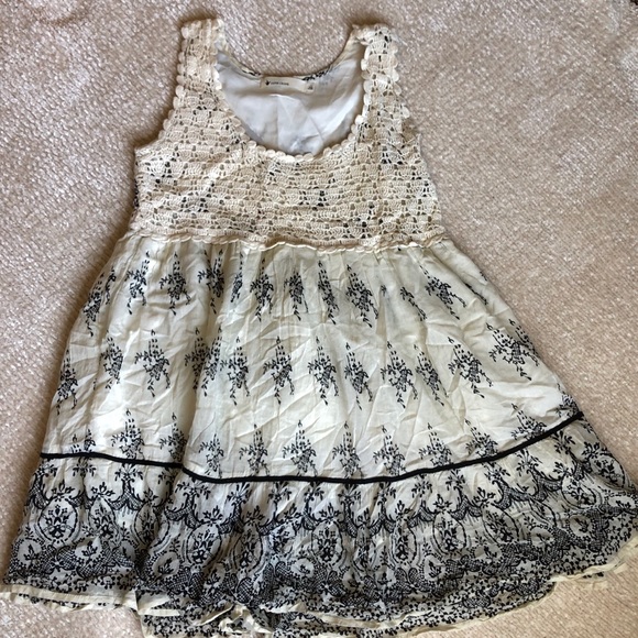 Nordstrom Dresses & Skirts - EUC / Paper Crane dress from Nordstrom / size S